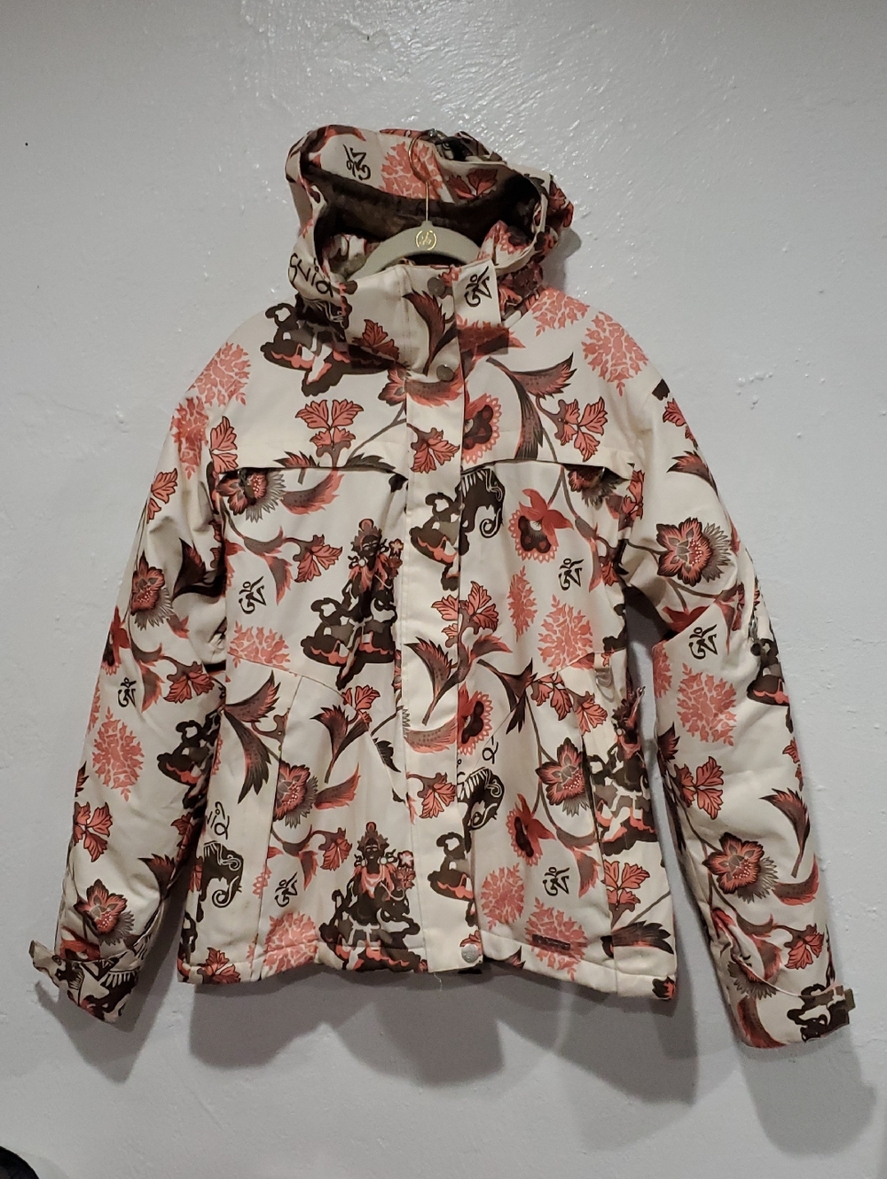Oriental Floral Patterned Ski Jacket - Cream with Coral & Brown Print
